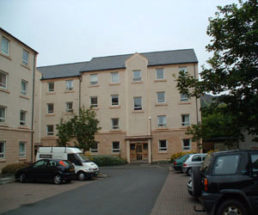 3 bedroom Flat to rent